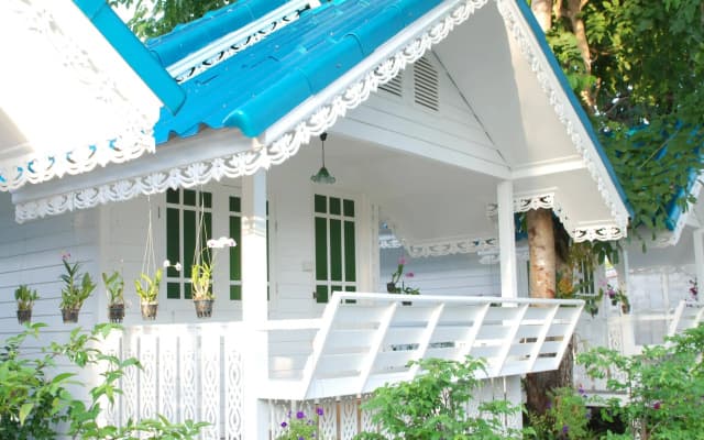 Baan Luang Harn