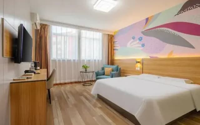Pai Hotel (Zibo Zichuan Hongtai Branch)