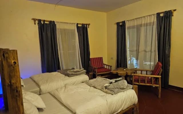 African Royal Villa and Campsite
