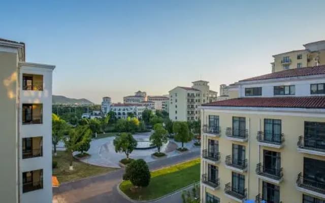Wuxi Jinlanwan Garden Hotel (Lingshan Giant Buddha Nianhuawan Branch)