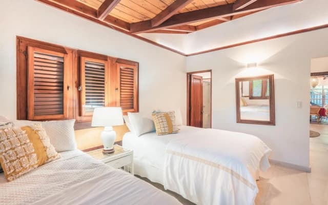 Fun in the sun Classic Villa at Los Lagos in Casa de Campo