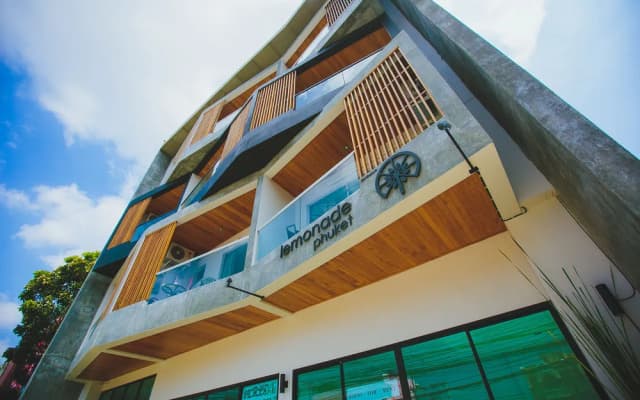 Lemonade Phuket Hotel