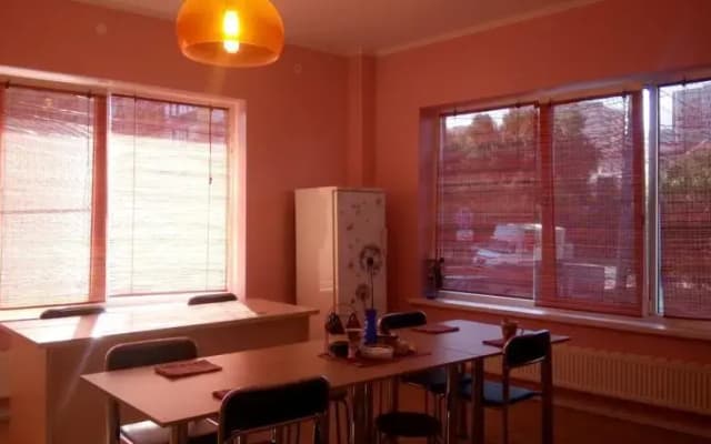 Hostel California