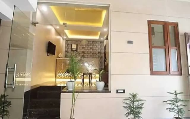 Lavit Hotel
