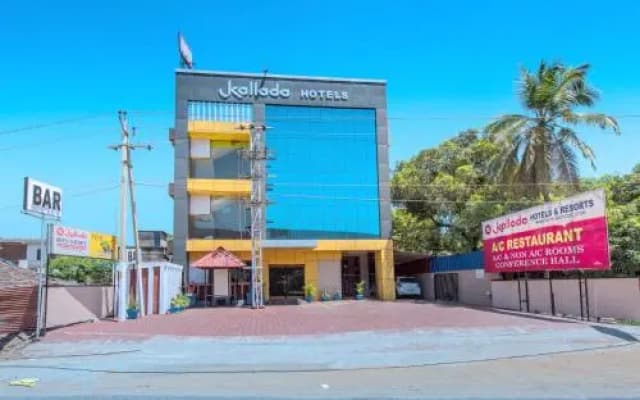 Kallada Hotels and Resorts Mannuthy