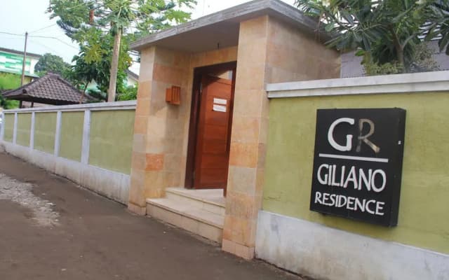 Giliano Residence