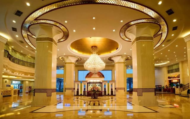 City Hotel Luxury