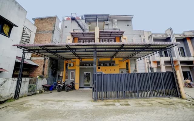 OYO 90683 Teratai Homestay