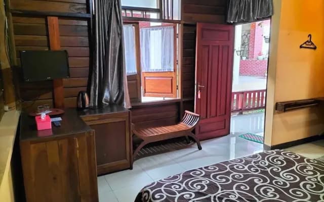 Nur Alam Hotel Lembang