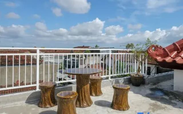Urbanview Hotel Arta Guna Casa