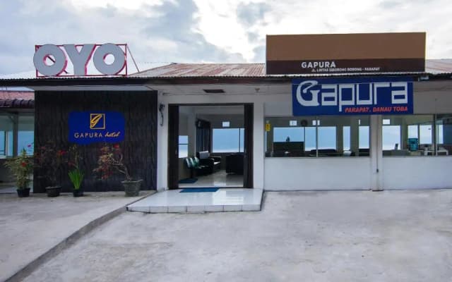 Collection O Gapura Hotel Near Parapat Penatapan Danau Toba