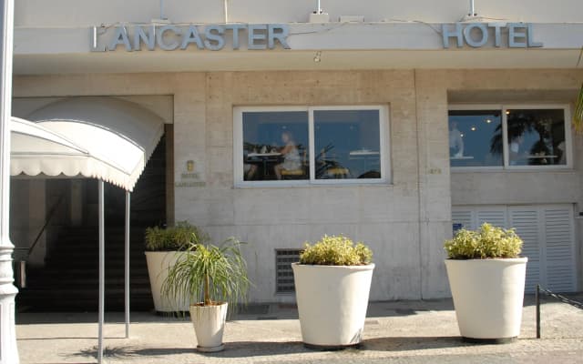 Hotel Rio Lancaster