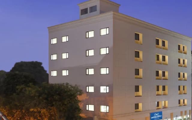 City Heart Sarovar Portico