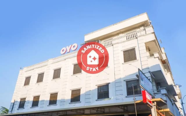 OYO 1136 Hotel Surya Solo