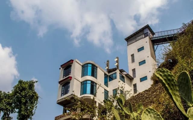 Goroomgo Divine Hills Shimla