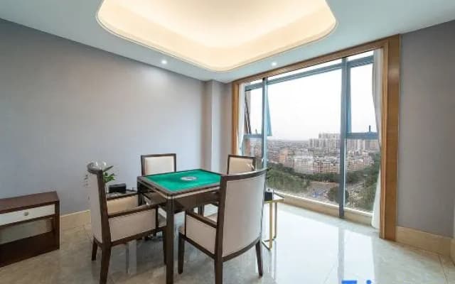 Ziyang Maolin Jinchen Hotel