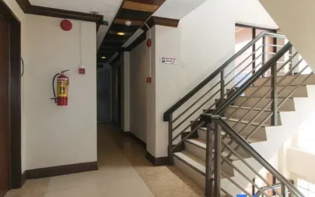 RedDoorz Plus New Era Budget Hotel Mabolo former Reddoorz near Landers Superstore Cebu City