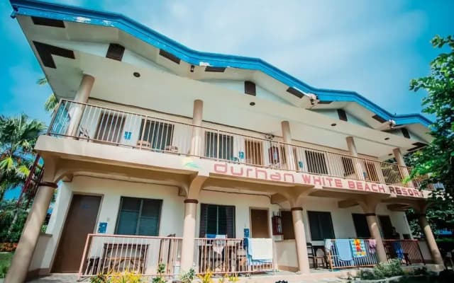 Durhan White Beach Resort powered by Cocotel
