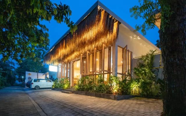 Lakubumi Pavilion