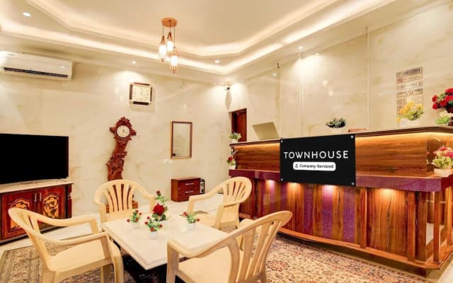 Super Deluxe Roomchandigarh Near Pec-pgi-pu