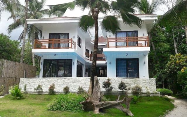 The Whitehouse by the Sea