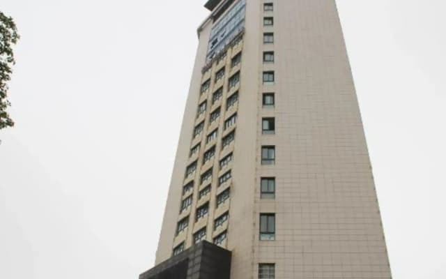 Hairun Hotel