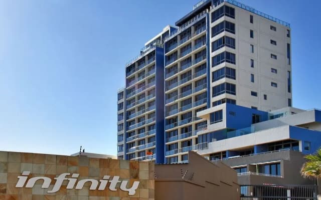 Infinity G10