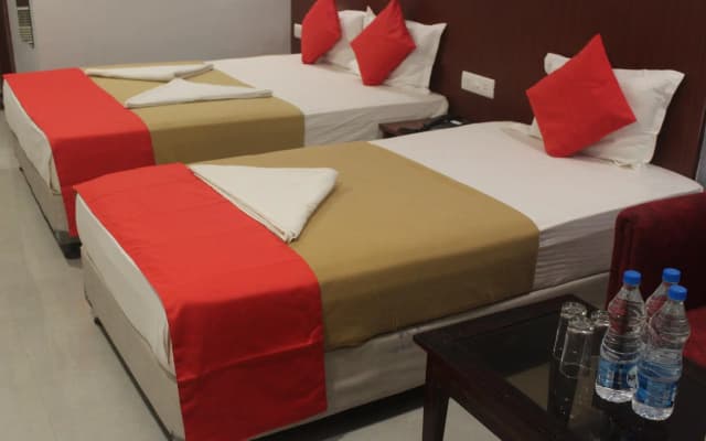 Hotel Janaki Pride