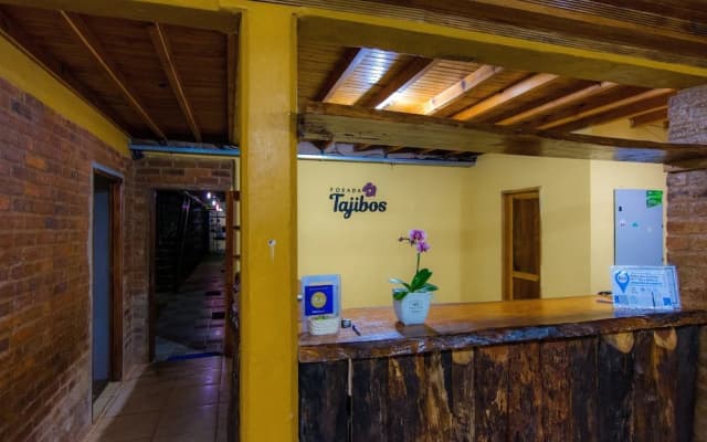Posada los Tajibos