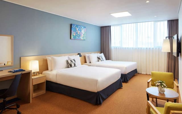 Days Hotel & Suites by Wyndham Incheon Airport