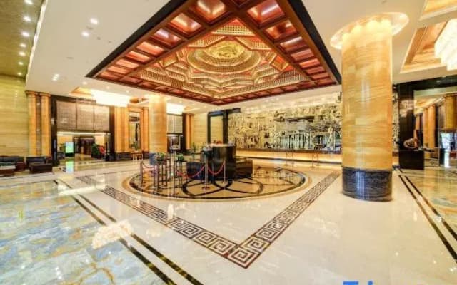 Royal View Hotel