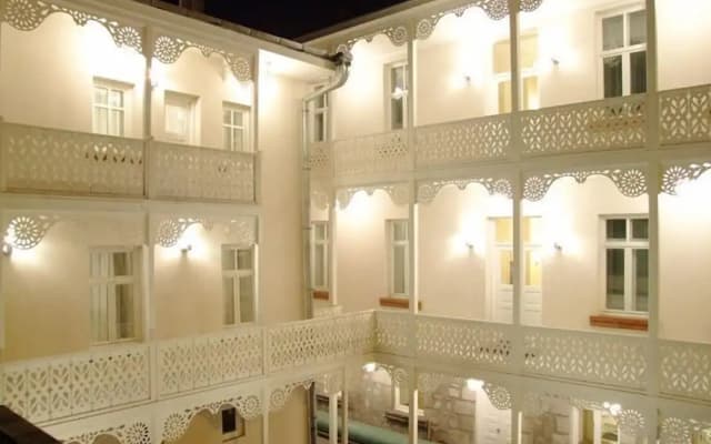 Kar's Otel - Special Class