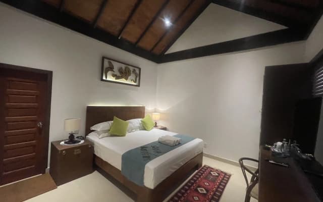 Atholhu Residence
