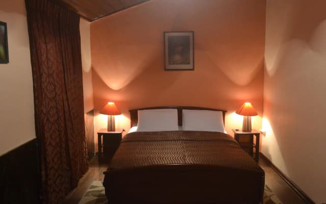 Brockenhurst Villa