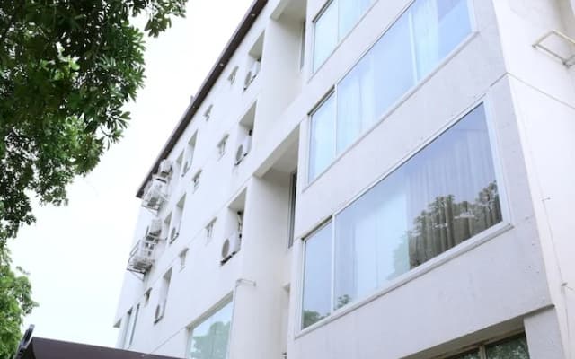 Pravasa Hotel Indore