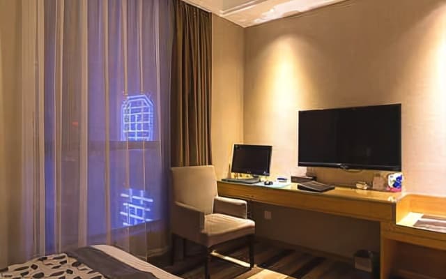 Huating Hotel