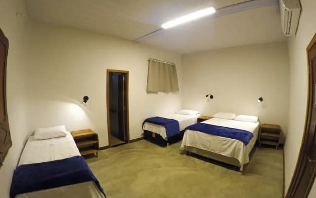 Local Hostel Novo Airão