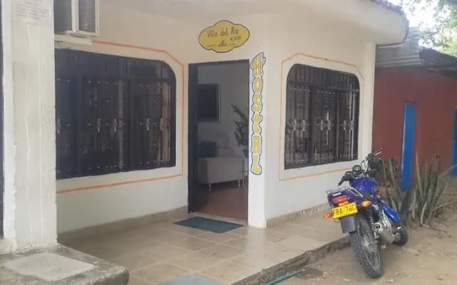 Hostal Villa Del Rio Las Brisas