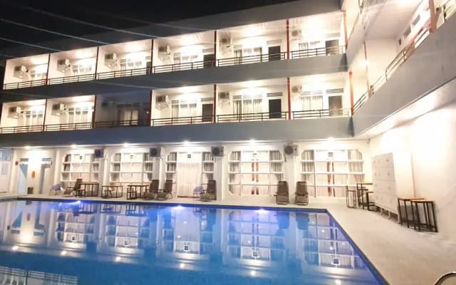 Grand Tamaro Hotel