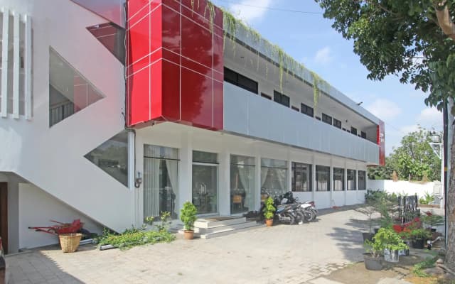 RedDoorz @ Jalan Ringroad Selatan