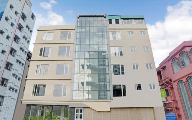 Treebo Premium The Crystal, Chinar Park