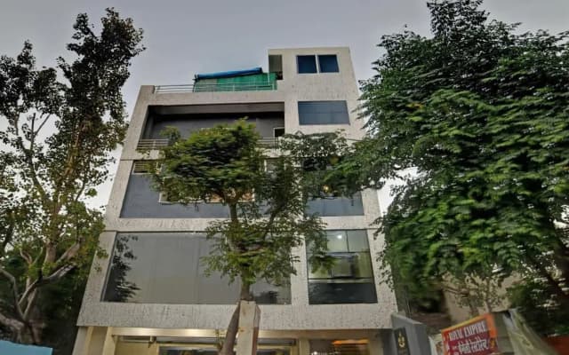 Treebo Trend Royal Empire Indore