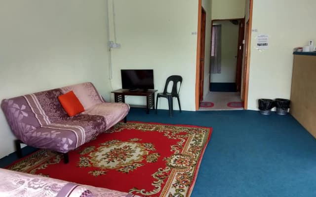 Kinabalu Poring Vacation Lodge - Hostel