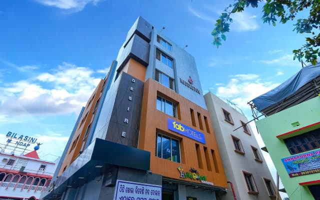 Fabhotel Middleton Desire