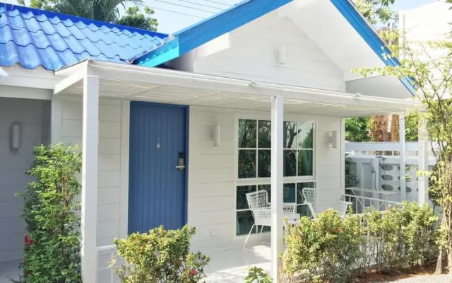 Zea Za Bungalow