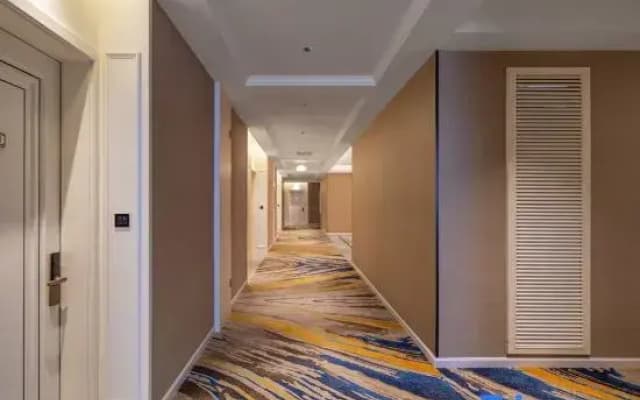 Vienna International Hotel (Pu'er Simao Airport)