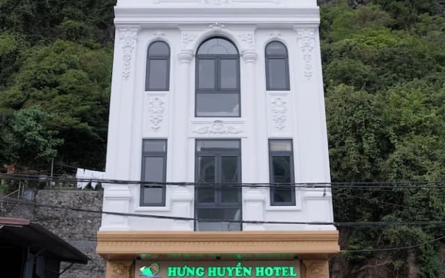 Charming Hill Hotel Cat Ba