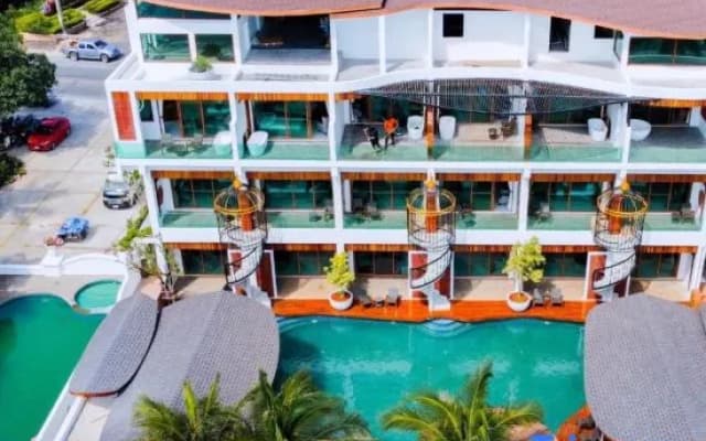Hotel Villa Aokhanom Beachfront