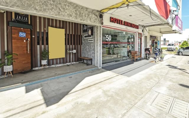 Hotel O Mini Indah