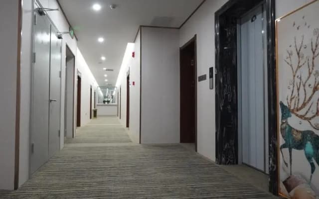 GreenTree Inn Express Hebei Shijiazhuang Zhengding County Changshan Dong Road